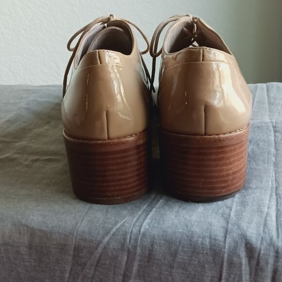 Patent Leather Oxfords - Picture 4 of 8